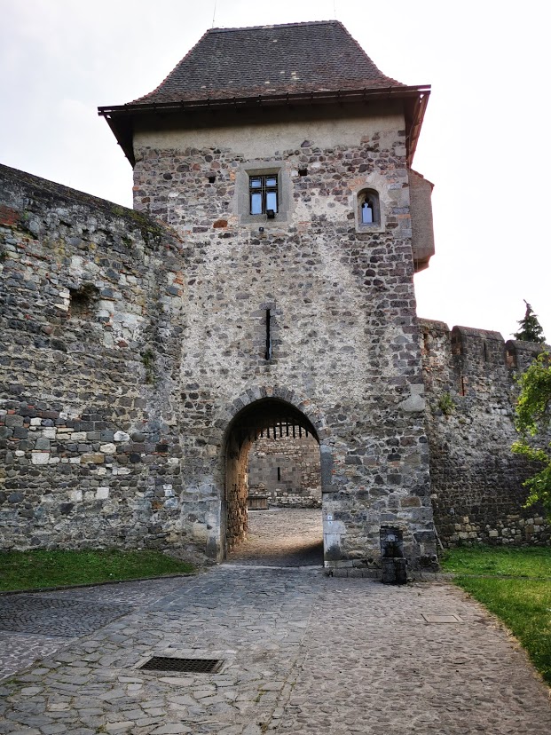 Solomon Tower (Lower Castle)