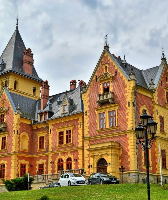 Károlyi Castle