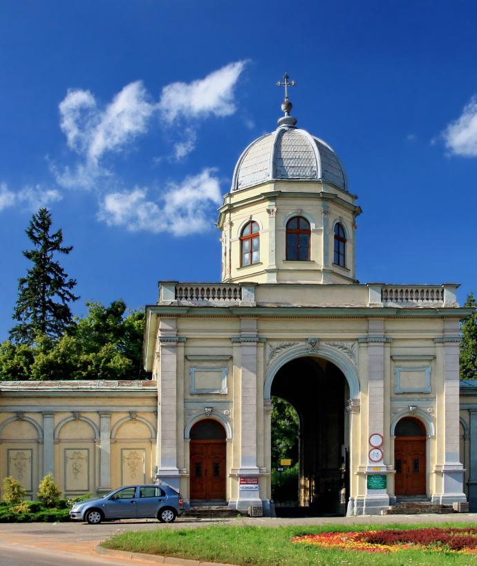 Communal Cemetery in Cieszyn - main gate