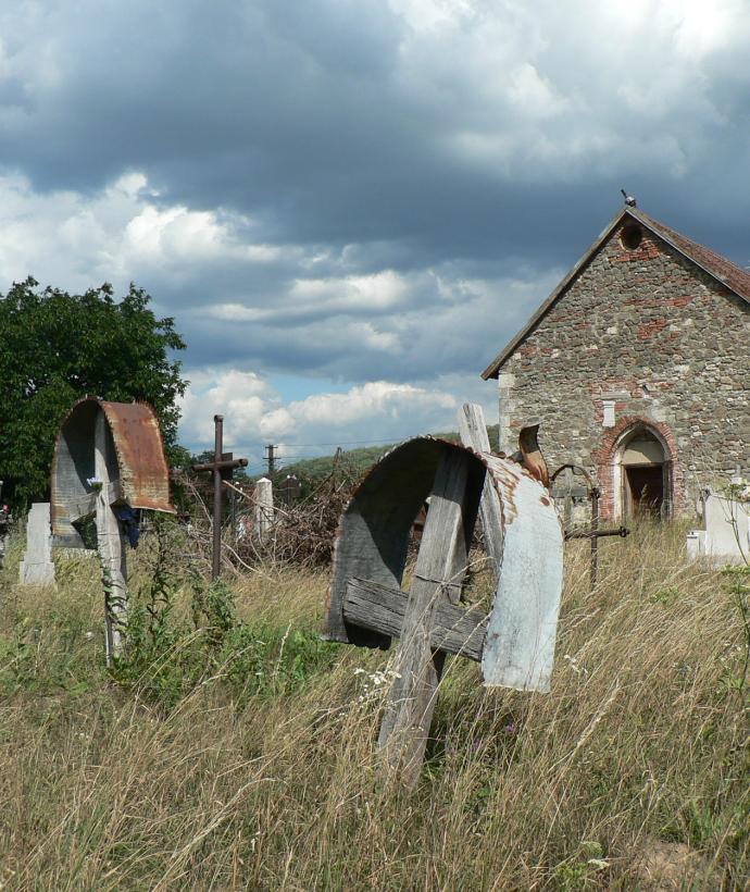 Sânpetru church and the old graveyard